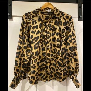 In The Style Leopard Print Shirt US 2